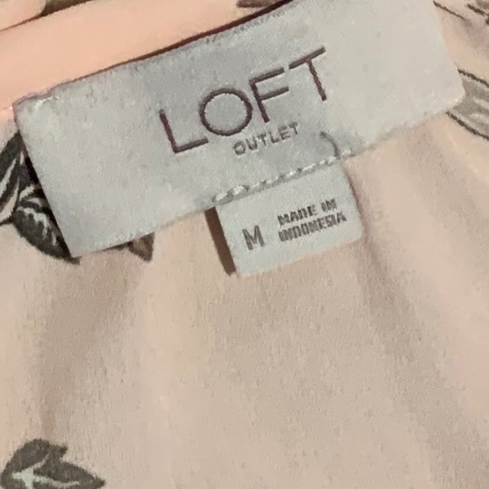 Loft Sleeveless Blouse - Picture 4 of 5